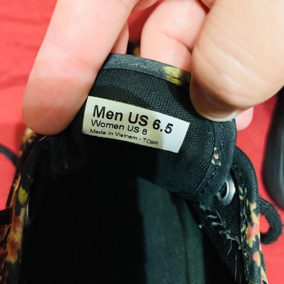 Floral Vans - Picture 4 of 4